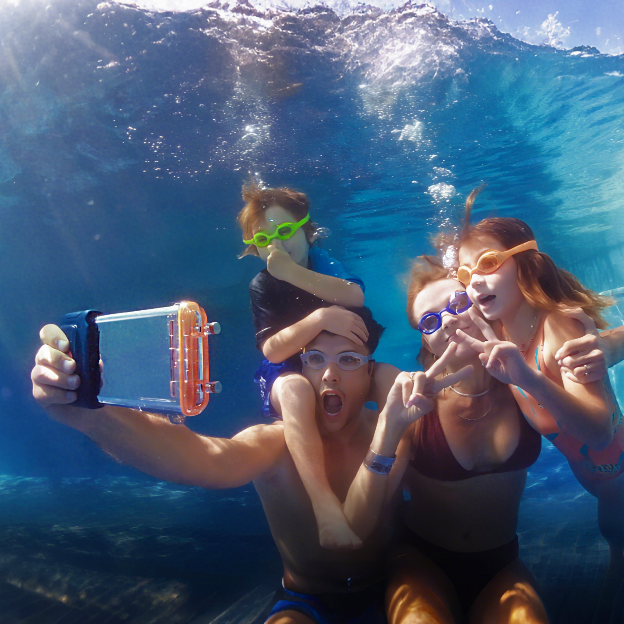 H1 Smart Waterproof Phone Case H1 Smart Waterproof Phone Case