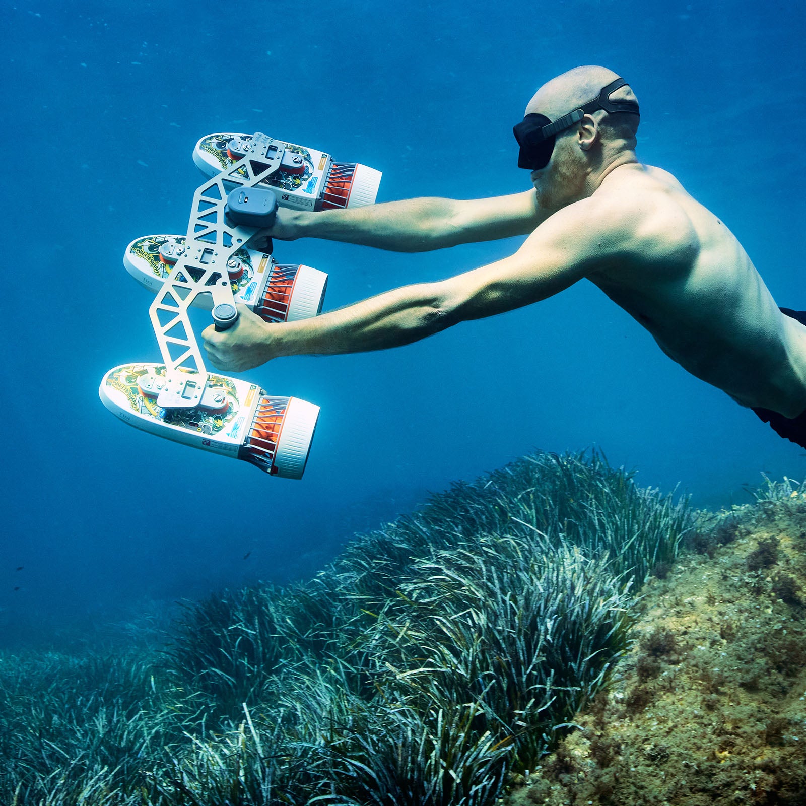 Tini 三引擎支撐手柄