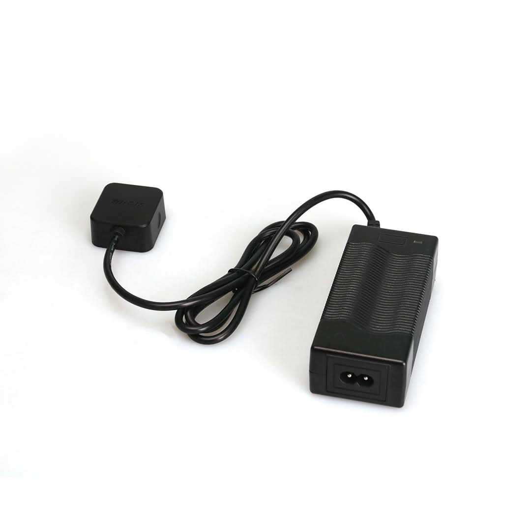 Pengisi Daya Cepat Mix / MixPro