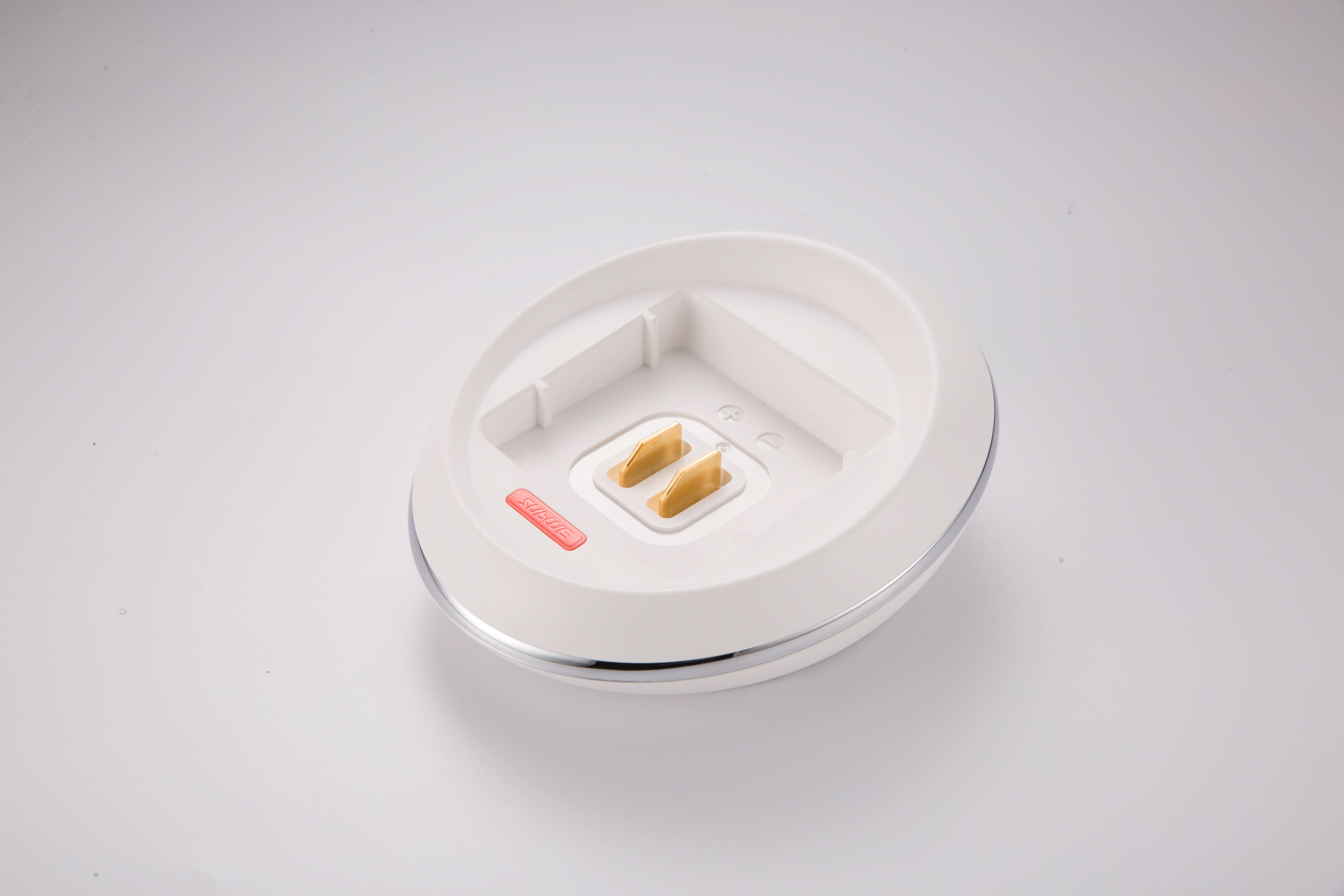 Charger cradle for Li-ion batteries of Sublue underwater scooters