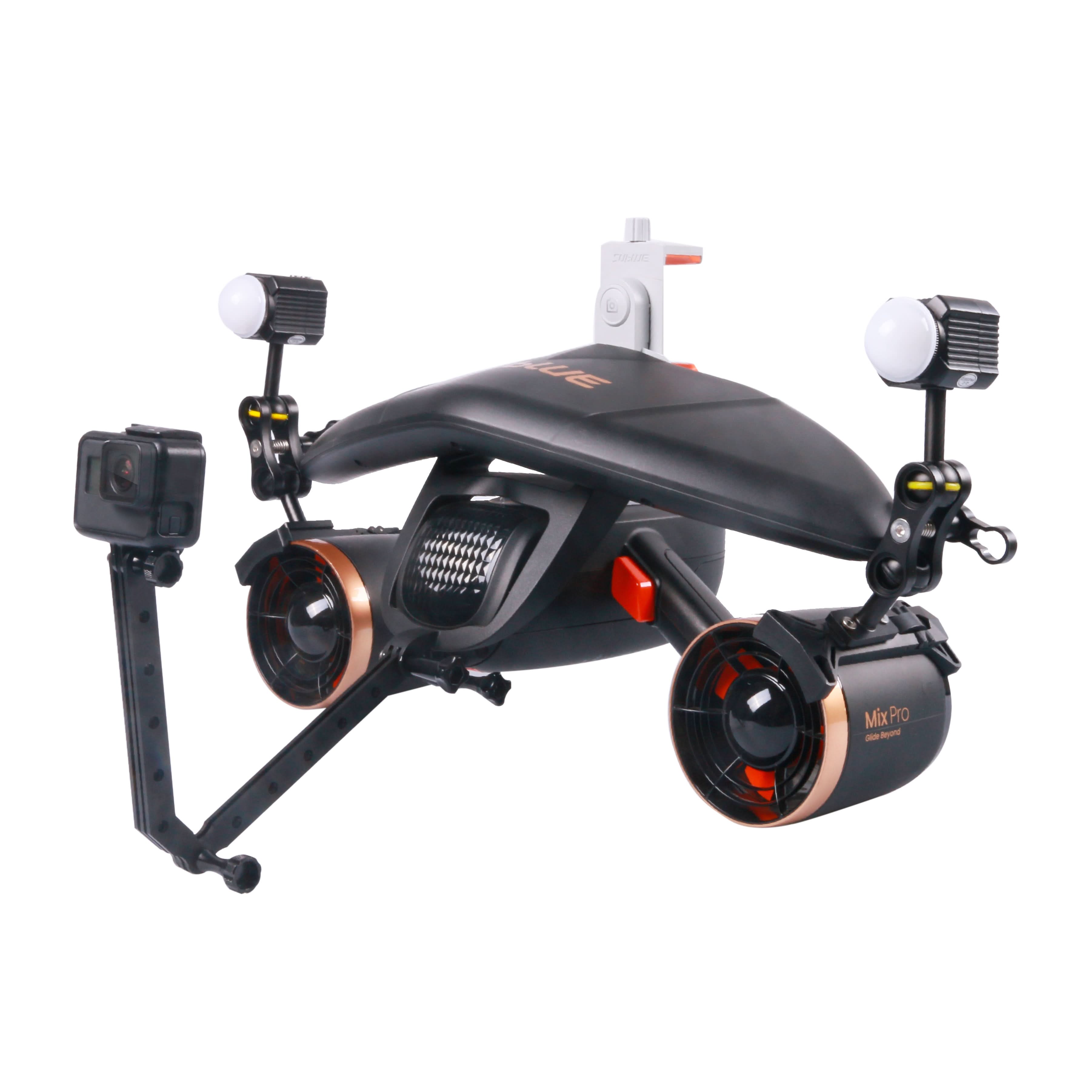 Capture the most stunning underwater images to share with your family and friends. Attach your photographic equipment and LED lamps with the Photographic Connector for MixPro and never miss a marine life shot!