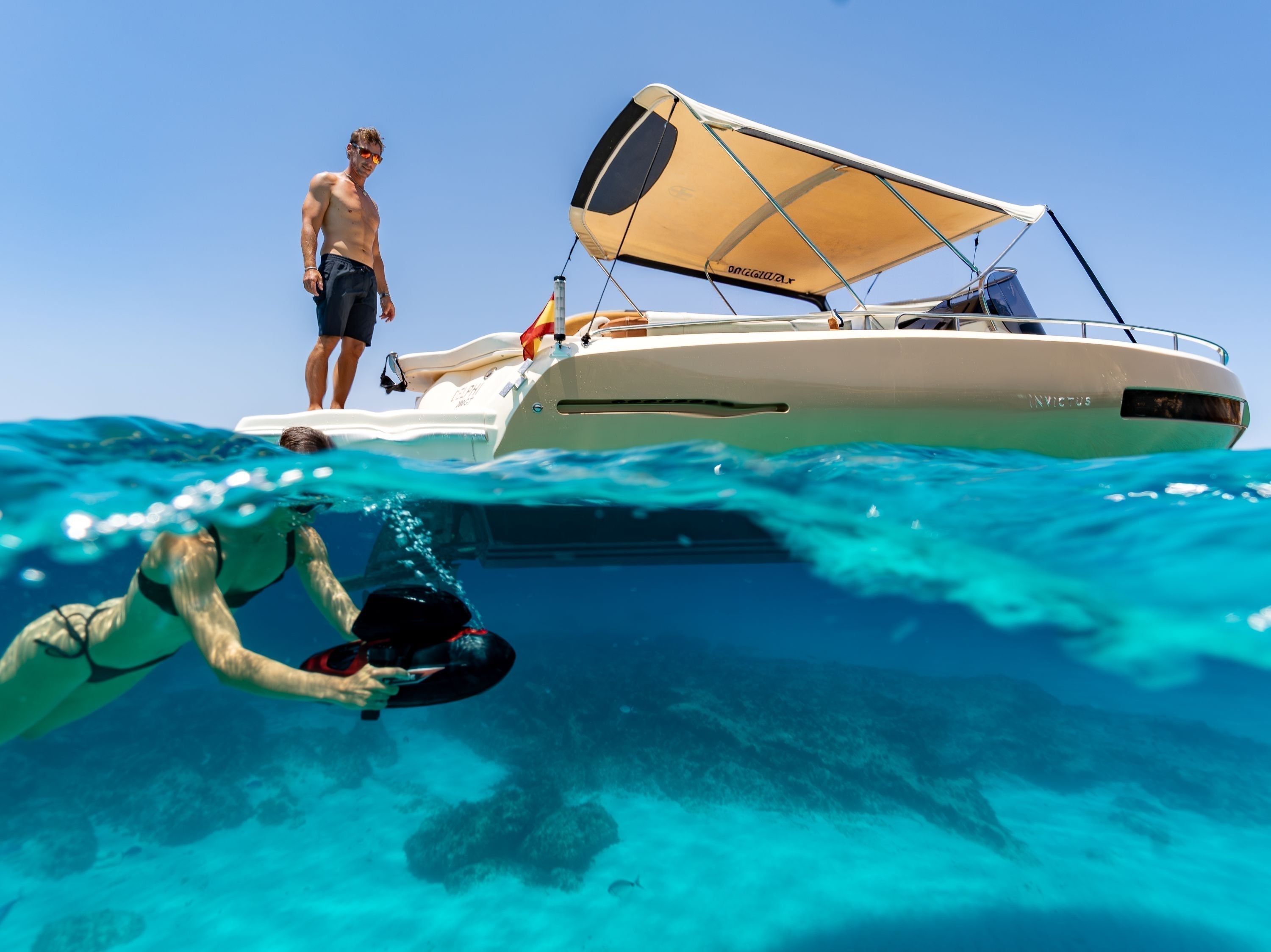How to Make a Yacht Party Fun with Underwater Scooters?