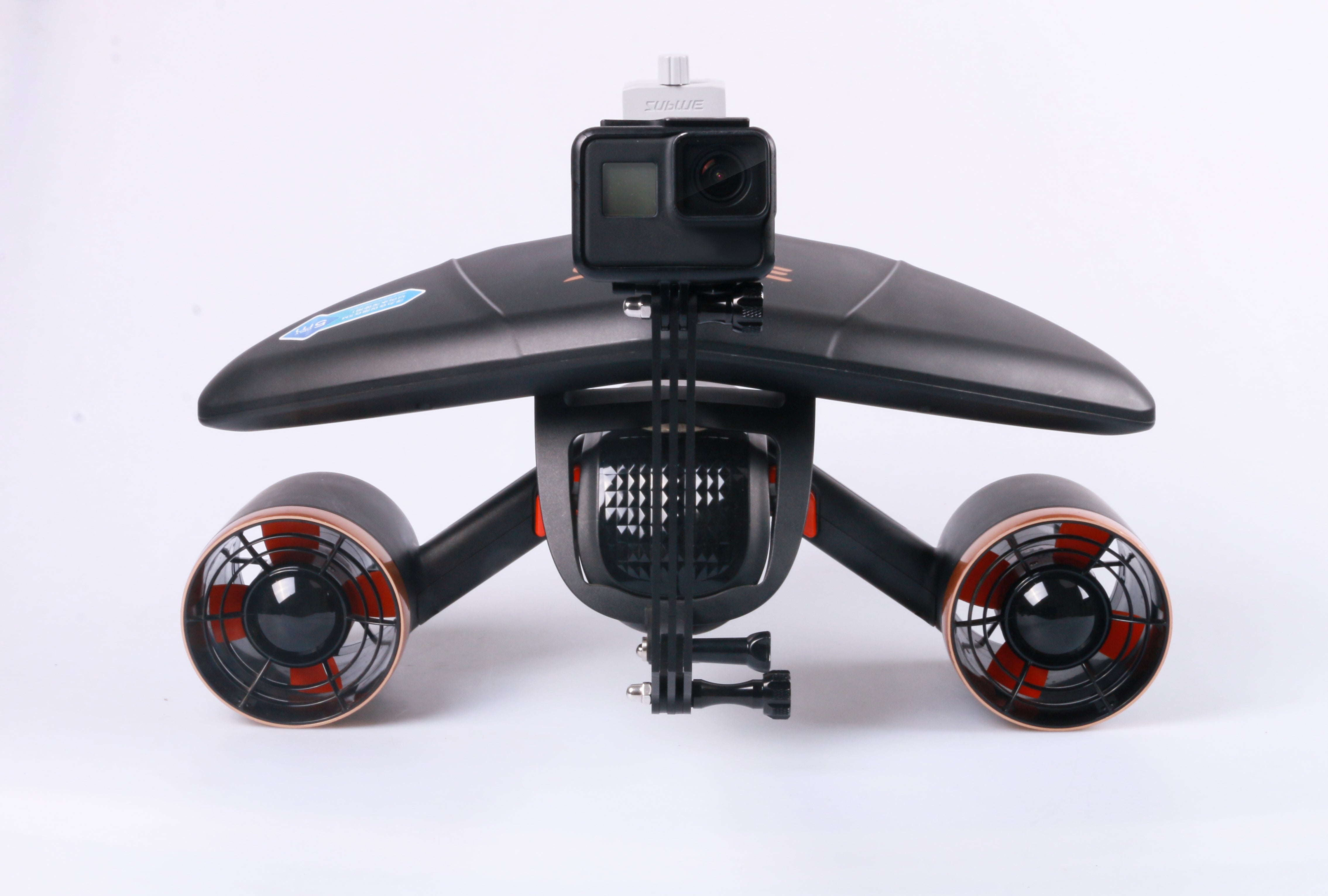 Sublue Mix Pro underwater scooter with camera mount for filming aquatic adventures.